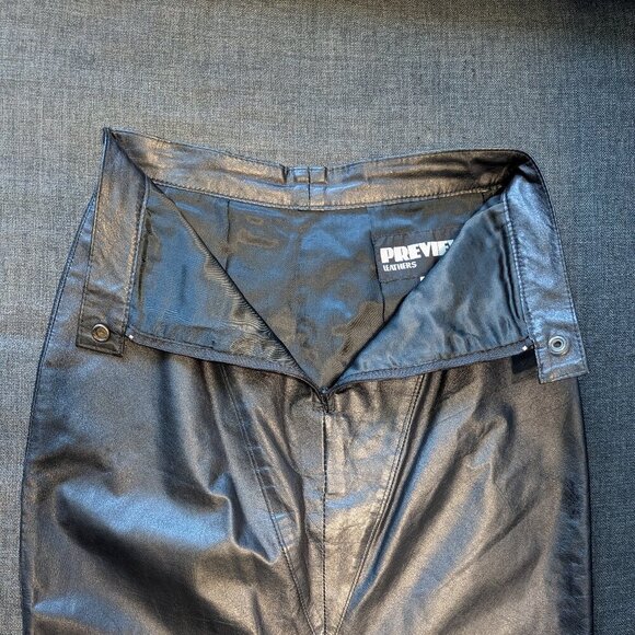 Preview Leather Mini Skirt | Vintage Black | 100% Leather - Picture 4 of 12